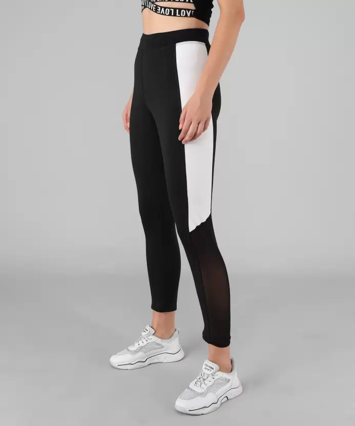White-Stripped Black legging
