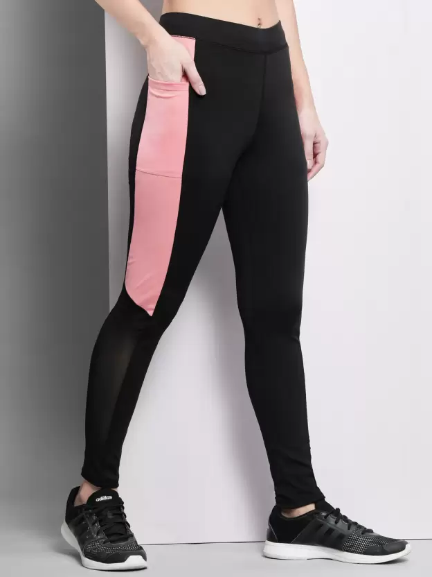 White-Stripped Black legging